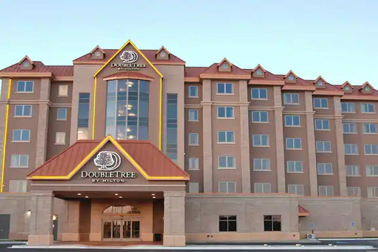 Hotel Doubletree By Hilton Bemidji Exterior foto