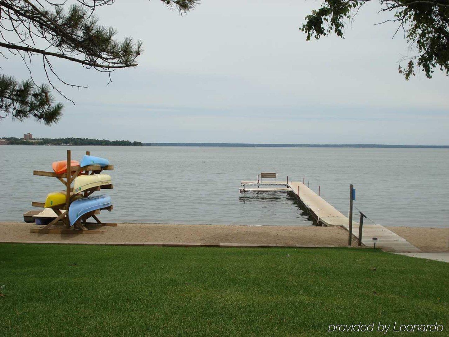 Hotel Doubletree By Hilton Bemidji Exterior foto