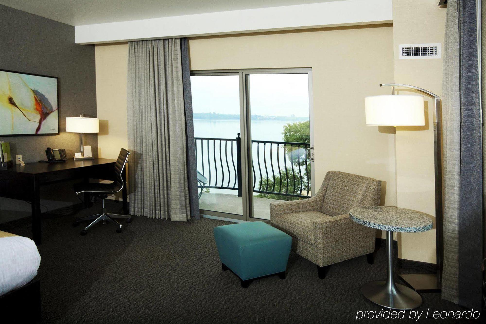 Hotel Doubletree By Hilton Bemidji Exterior foto