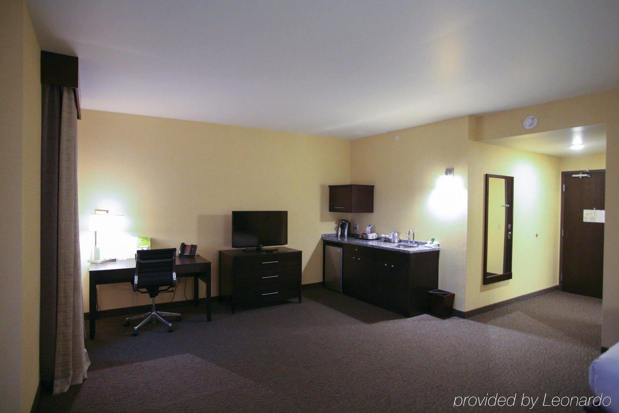 Hotel Doubletree By Hilton Bemidji Exterior foto